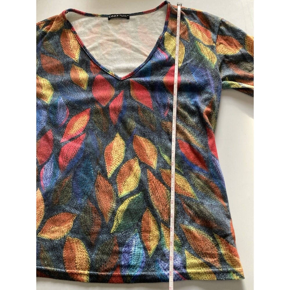 Colorful And Comfortable C.O.Z.Y. Shirt Size Medium V Neck Women Stretch Bright - Picture 11 of 12